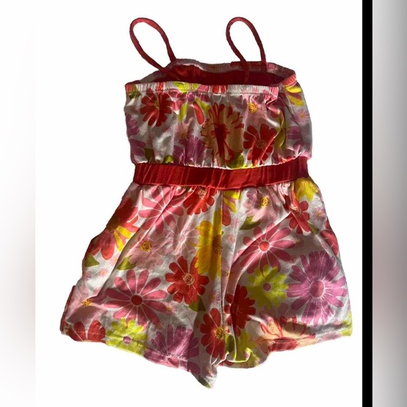 Fashion Nova kids size 5T pink and red floral print romper. - Picture 2 of 2